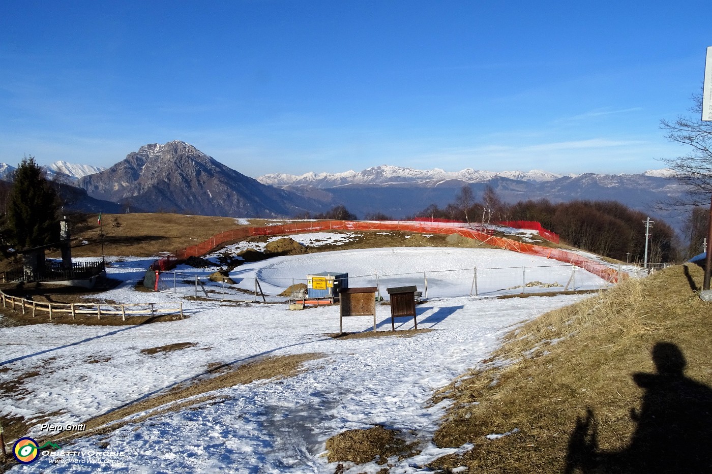 61 Lavori in corso al Laghetto del Pertus alla Forcella Alta.JPG